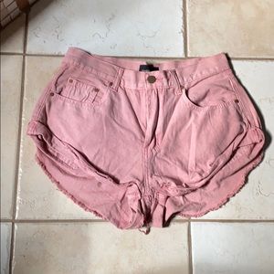 Dusty pink Baggy shorts